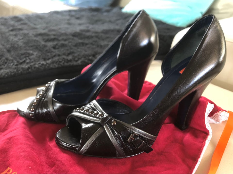 Pumps, str. 38, Hugo boss