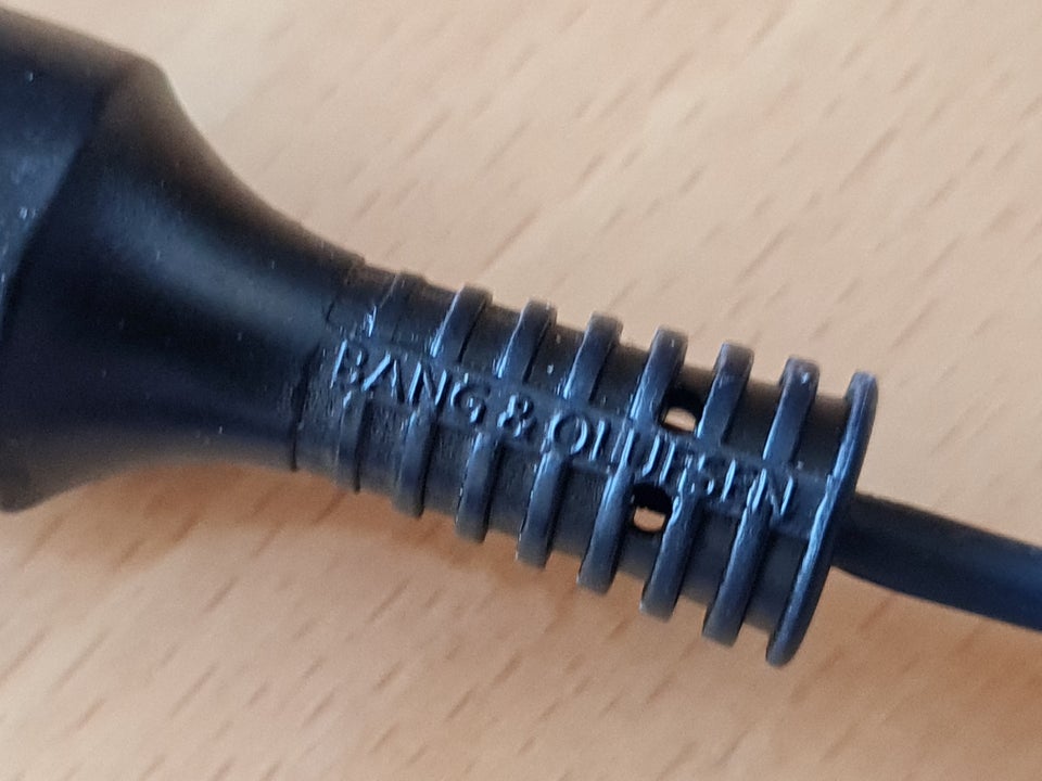 Højttaler, Bang & Olufsen, Powerlink kabel