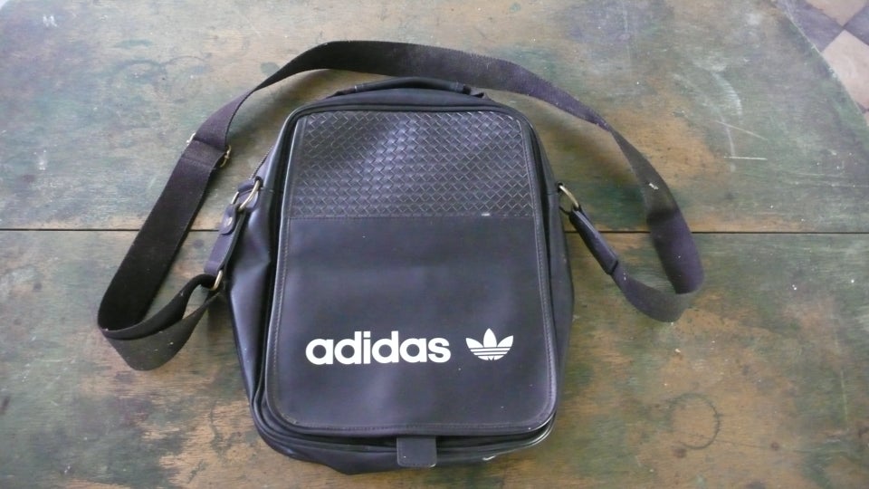 Skuldertaske, Adidas