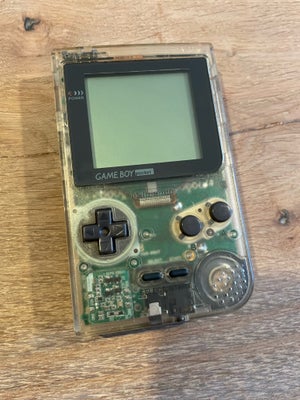 Nintendo Gameboy Pocket, MGB-001, Velfungerende gennemsigtig Pocket, der udmærker sig ved at have be