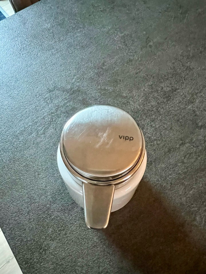 Sæbedispenser, Vipp