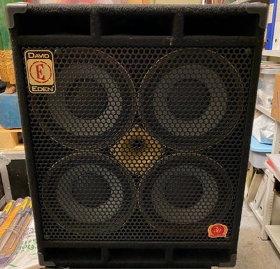 Baskabinet, David Eden D410XLT, 700 W, God kabinet.
4ohm