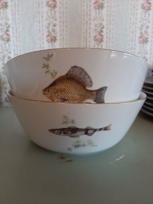 Porcelæn, Fiske skål, Lyngby?, 2 stk vintage fiskeskåle formodentlig fra Lyngby stellet.

Fiskemotiv