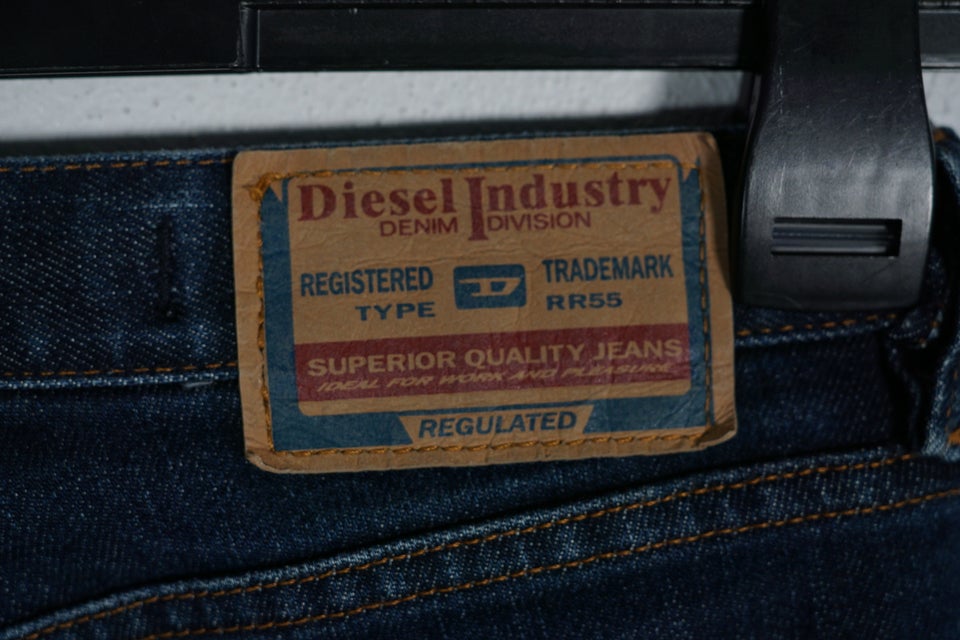 Jeans, Diesel , str. 28