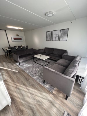 Sofa, velour, 
PARKER SOFASÆT normal pris 28000kr