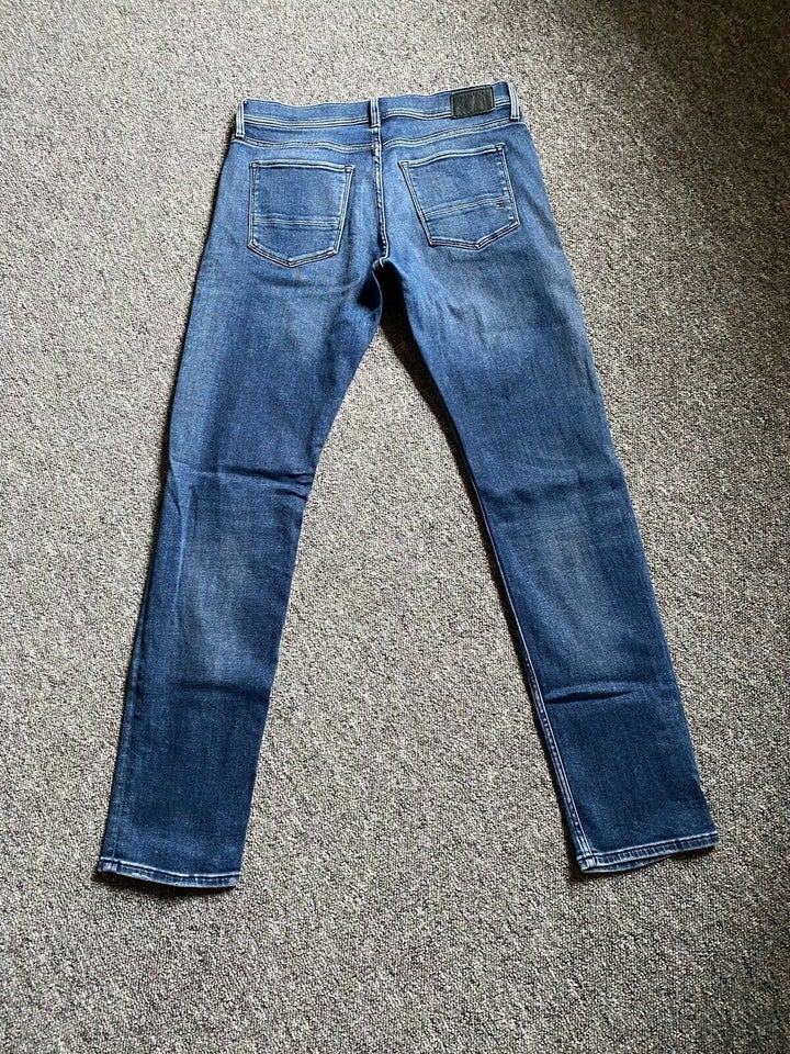 Jeans, Tommy Hilfiger, str. 32