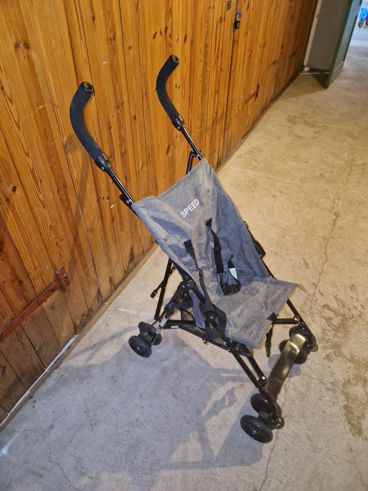Klapvogn, andet mærke Babytrold Paraplyklapvogn