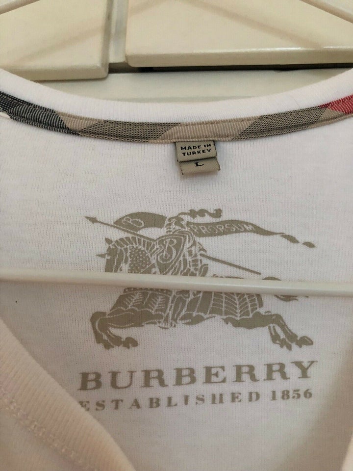 T-shirt, Burberry, str. 40