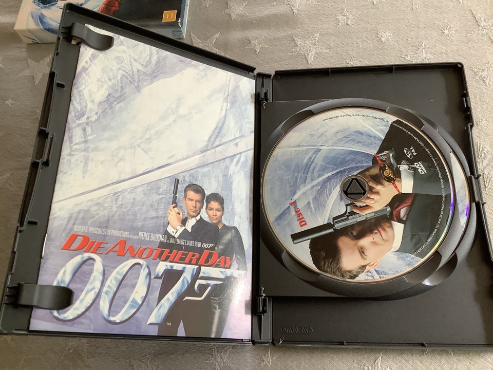 Die another day, DVD, andet