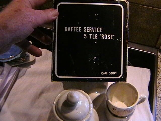 Fajance, Barne Kaffe service. 5 Dele., " Rose".