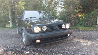 VW Golf II, 1,6 TD, Diesel, 1985, bordeauxmetal, træk, nysynet, 5-dørs, 14" alufælge servostyring, V