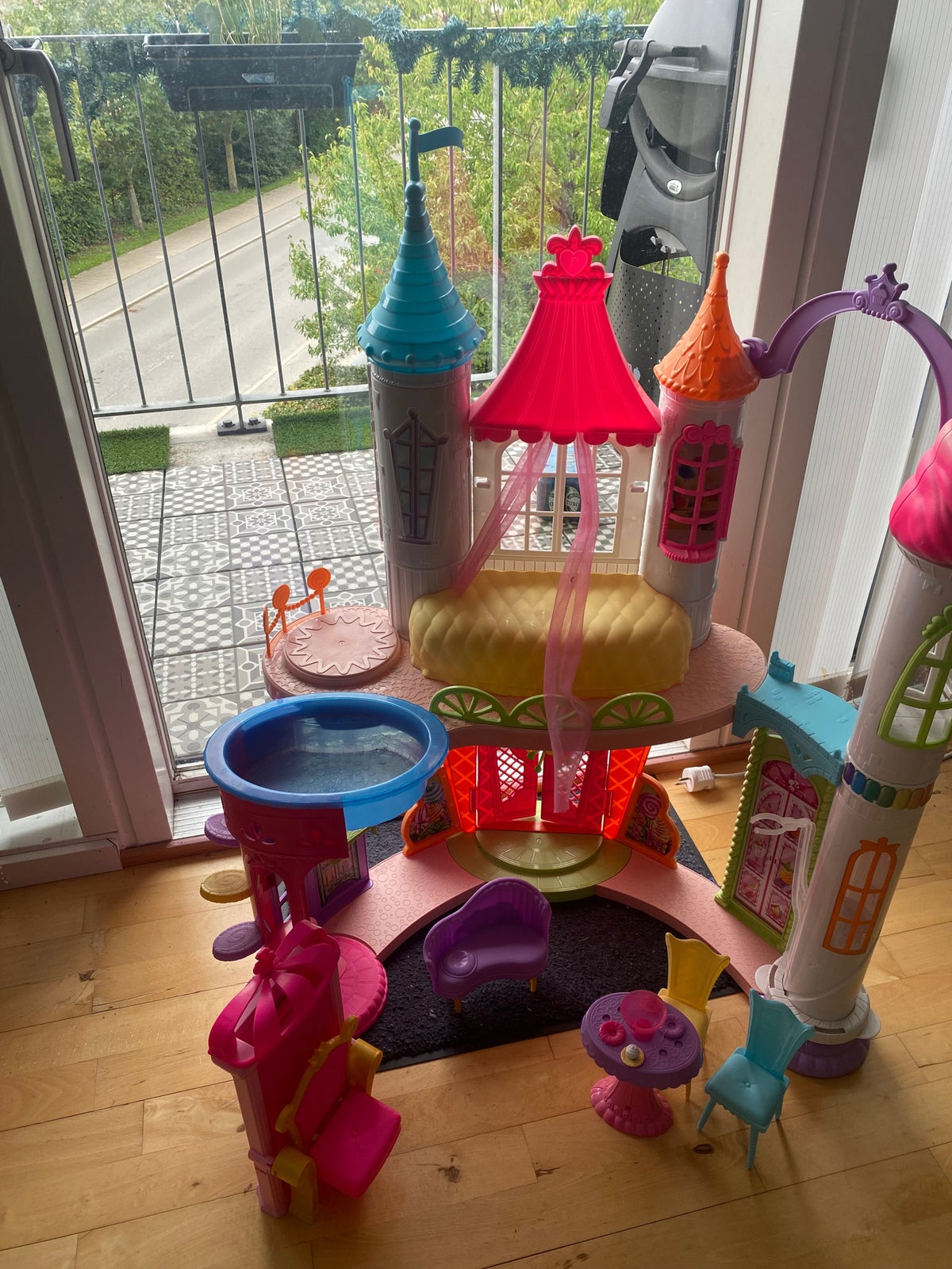 Barbie dreamtopia sweetville castle 2025 argos