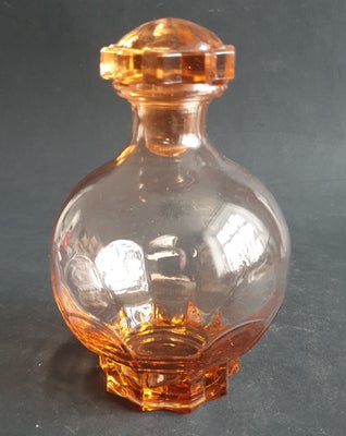 Fransk Glasflaske, Smuk, lille, fransk glasflaske i flot stand, sælges. 
Dekorativ og velegnet til m