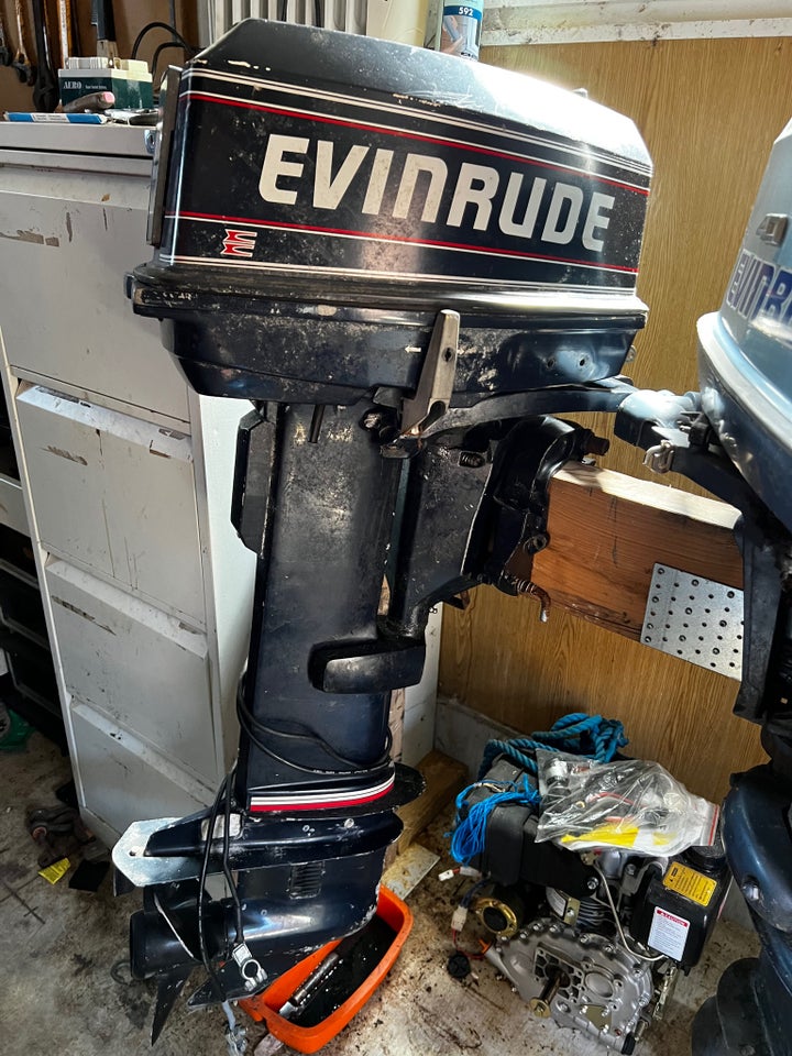 Evinrude påhængsmotor, benzin, 2-takts