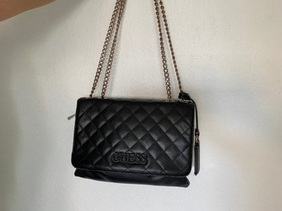 Crossbody, Guess, læder, Hej
Jeg sælger denne smukke Guess taske

Information:
-Købt for over 1000,-