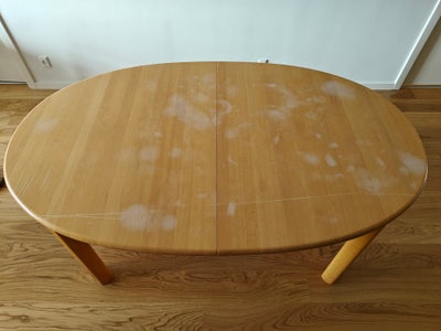 Spisebord, Bøg, Skovby , b: 108 l: 172, Super praktisk ovalt Skovby spisebord i massiv bøgetræ. 
Har