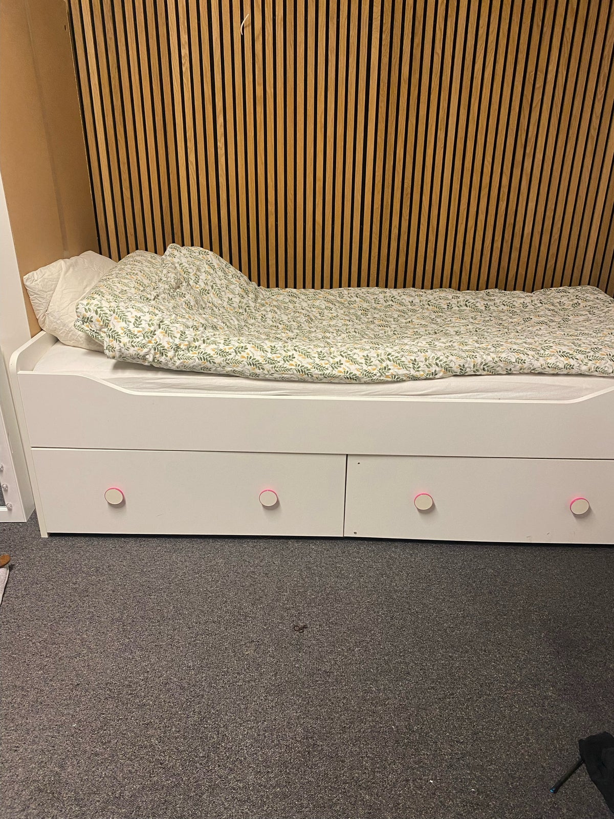 Enkeltseng, Ikea