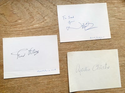 Autografer, 3 autografer, Sælger 3 stk sjældne autografer. Agatha Christie, Fred Astaire, og Noël Co