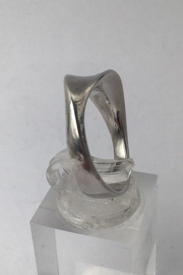 Hans Hansen Sterling Sølv Ring VI SENDER