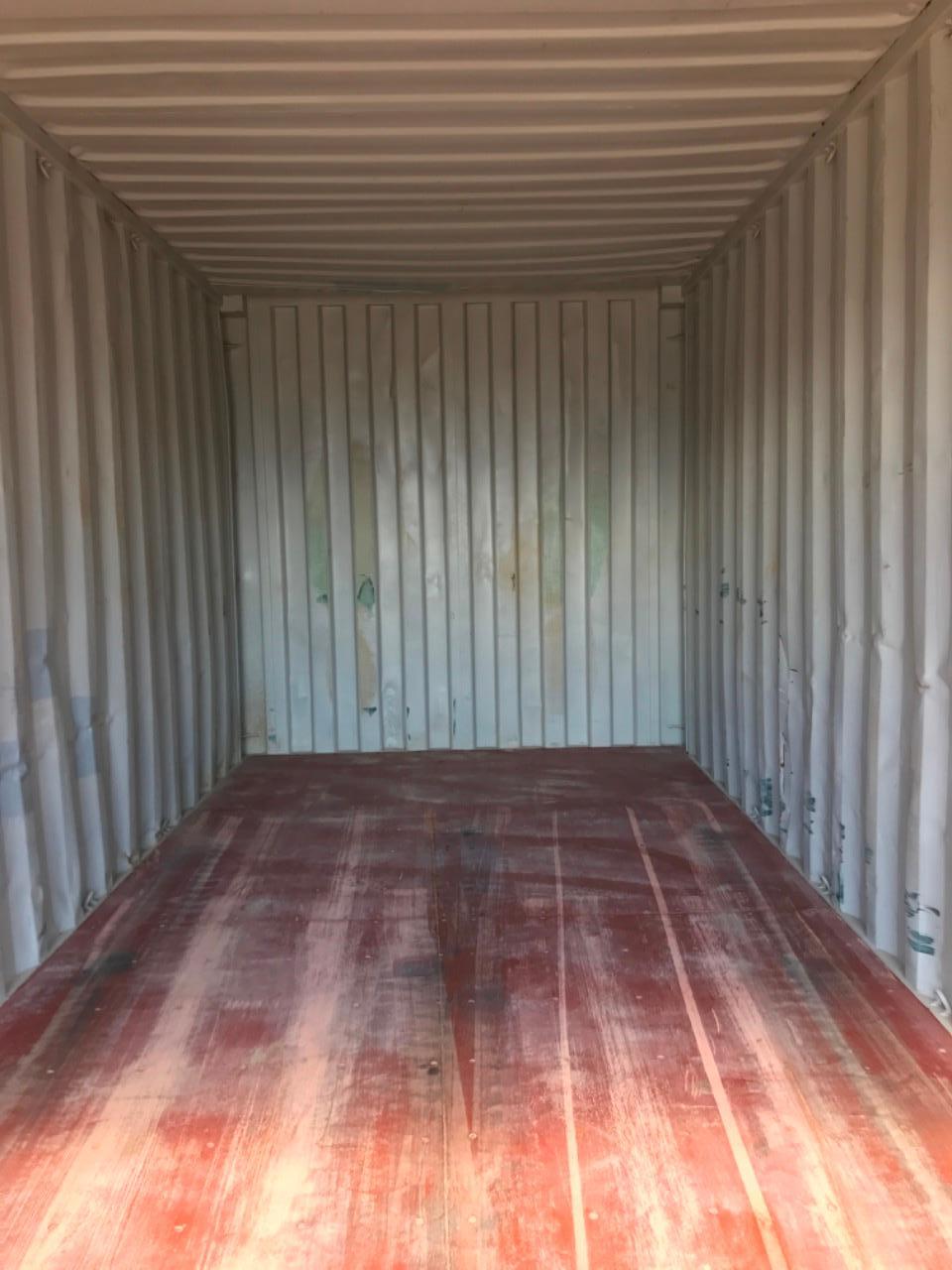 20 fods Container- Står i Hvidovre på Sjælland...