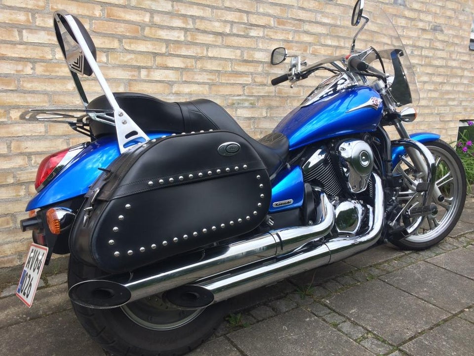 KAWASAKI VN 900 CUSTOM