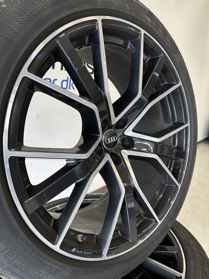 5x112 - 285/40 R22 - Org. Audi Q8 / Q7 vinterhjul