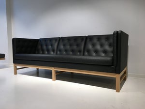 Erik Jørgensen sofa model 315.  Ny polstret. SE DEN I VORES SHOWROOM I ESBJERG 