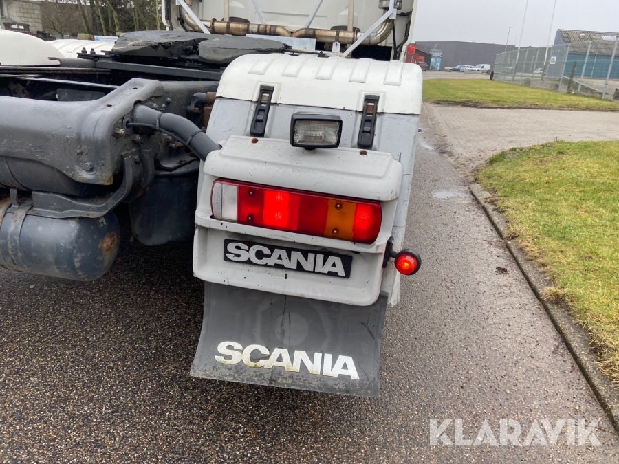 Lastbil Scania T144 GA 6x2