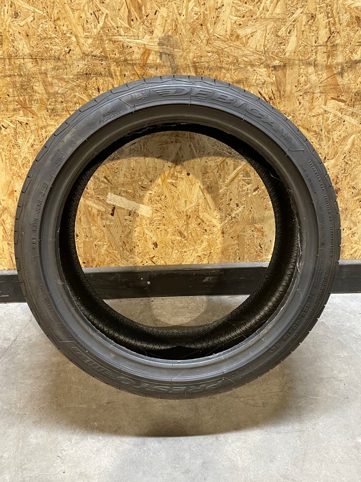 Sommerdæk 225/40 R18 