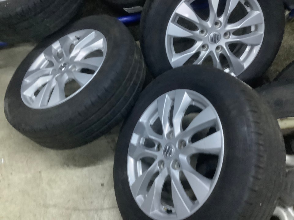 Suzuki SX4 sommeralu 205/60 16 5x114,3 4stk=1499kr