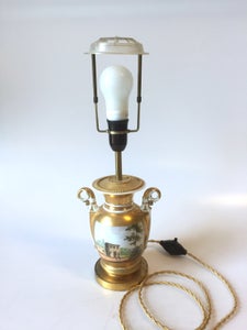 Bordlampe med empire amfora vase, 1800 tallet