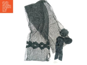 Vintage Romantisk Sort Tørklæde fra Noa Noa NYT MED PRISMÆRKE (str. 200 x 20 cm)