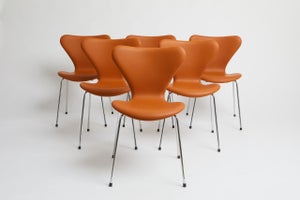 Arne Jacobsen model 3107