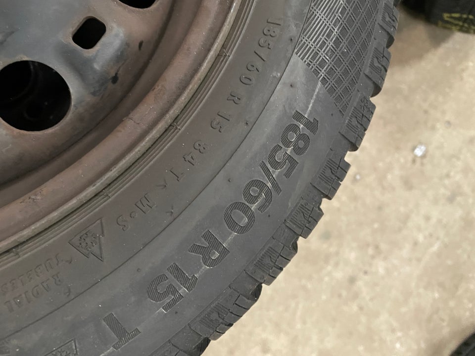 15” Vw polo fælge med vinterdæk