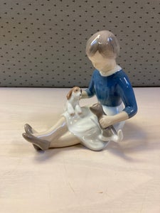 Porcelænsfigur nr 2333