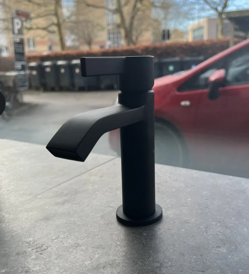 Flyttesalg – ARM071 Matt Black