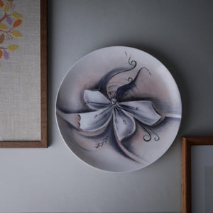 Porcelæns platte med blomst, platter, vægplatte, vægdekoration