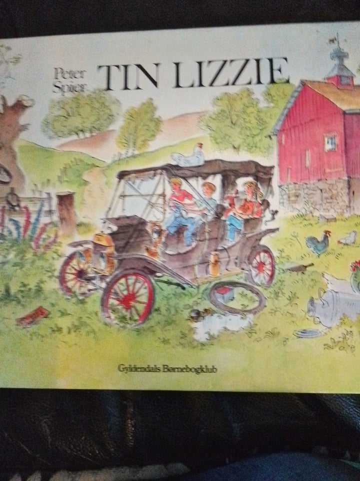 Tin Lizzie   af Peter Spiee