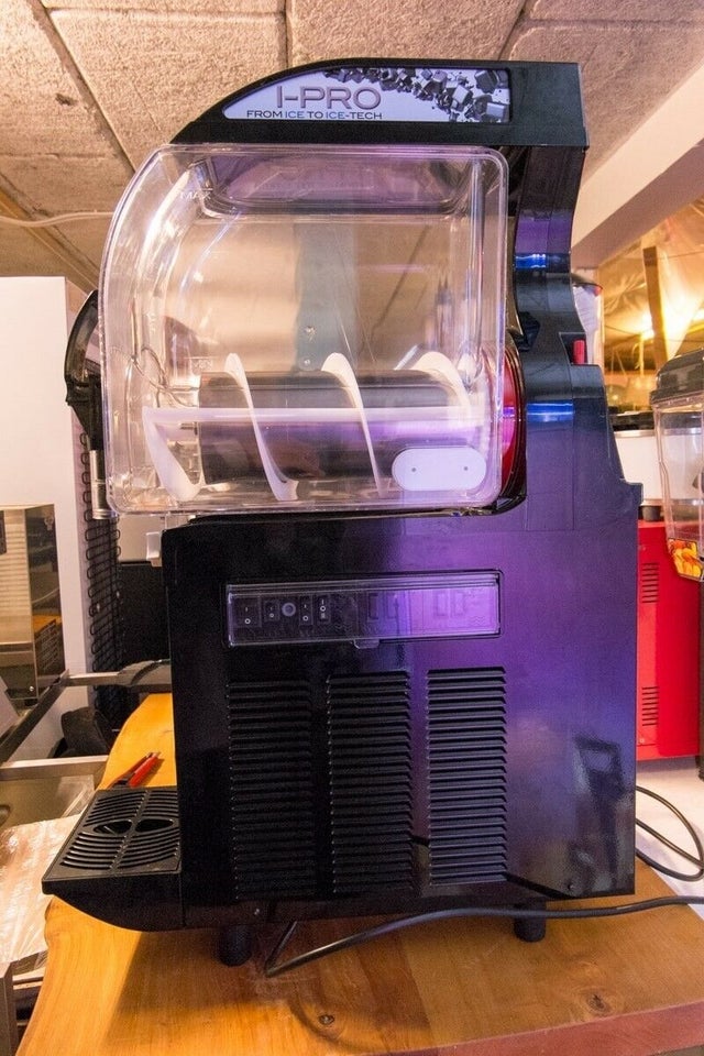 Slushice maskine