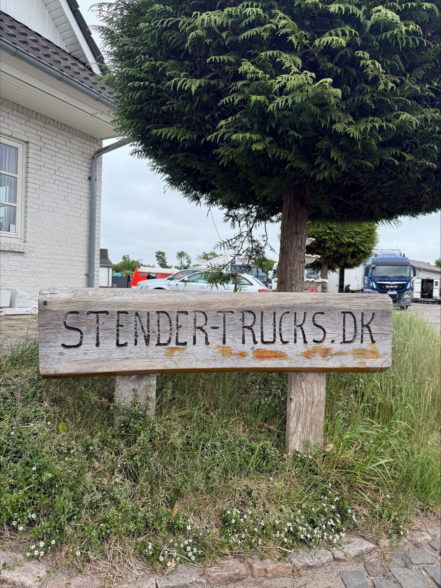 Bannerbillede for Henry Stenders Handelselskab APS