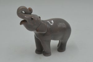 Bing & Grøndahl figur, elefant. årsfigur 1986 nr. 2140  1. sortering. Længde 9,5