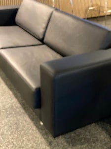 Erik Jørgensen sofa, ej 660,  i Sort Classic Læder!