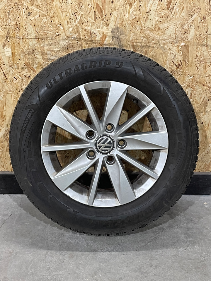 Vinterdæk VW Golf 7 Goodyear UltraGrip195/65 R15