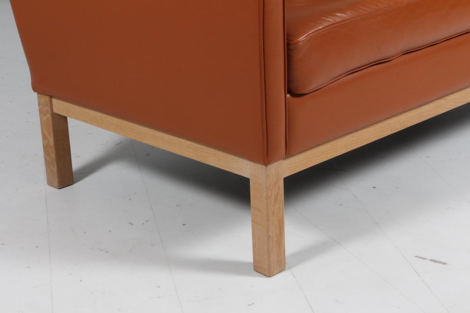 Erik Wørts to personers sofa, model L601-2