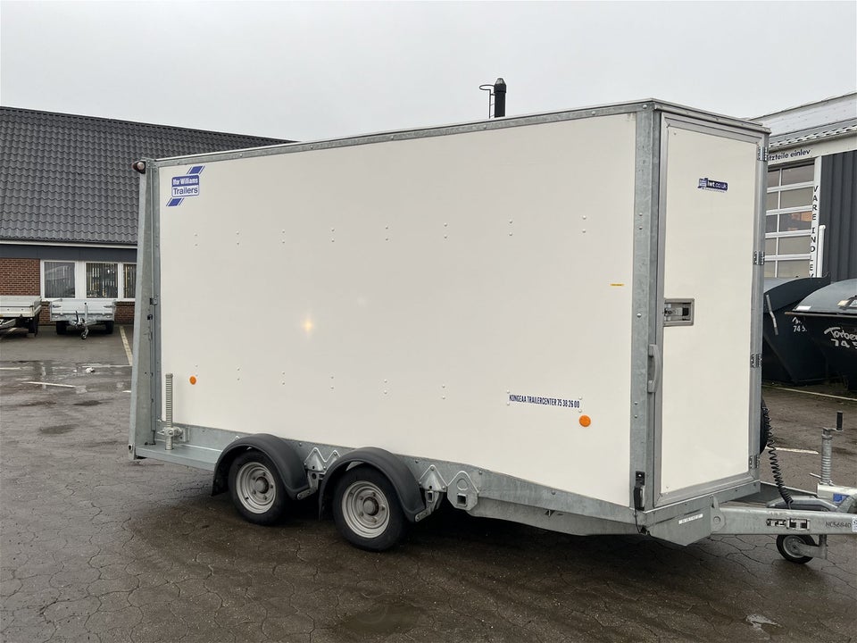 Ifor Williams BV 126-7HR-RD