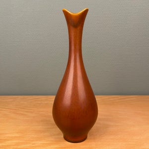 Gunnar Nylund vase
