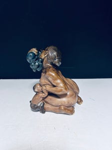 B&G figur, Kvinde med druer og faune nr. 4022, Kaj Nielsen