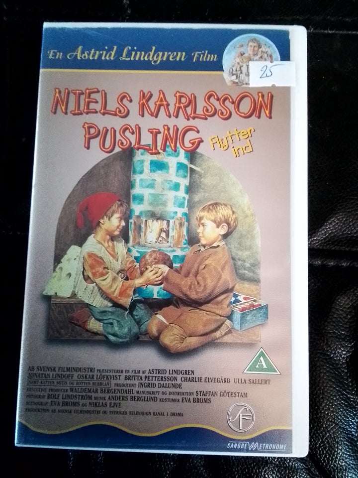 Niels Karlsson pusling flytter ind vhs