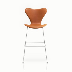 TILBUD Arne Jacobsen 7’er, Syver barstol i cognac 