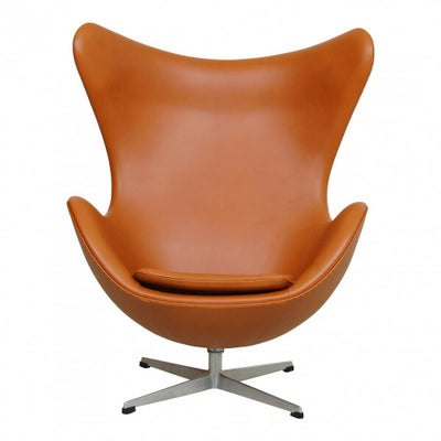 Arne Jacobsen gget fra 60 erne nybetrukket i walnut anilin l der